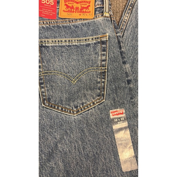 Levi's Other - Levis 505 Regular Fit Straight Leg Blue Denim Jeans Mens 32x32 NWT